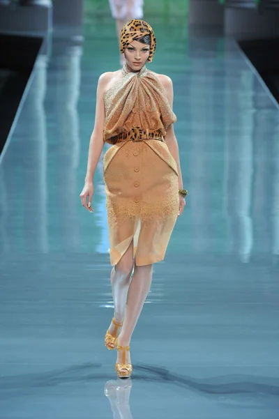 Look 22